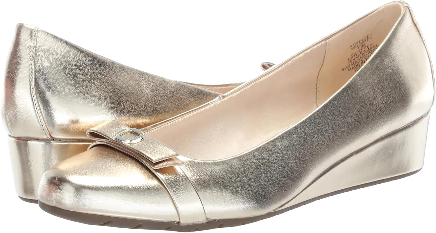 Anne Klein Women's Melsey Pump