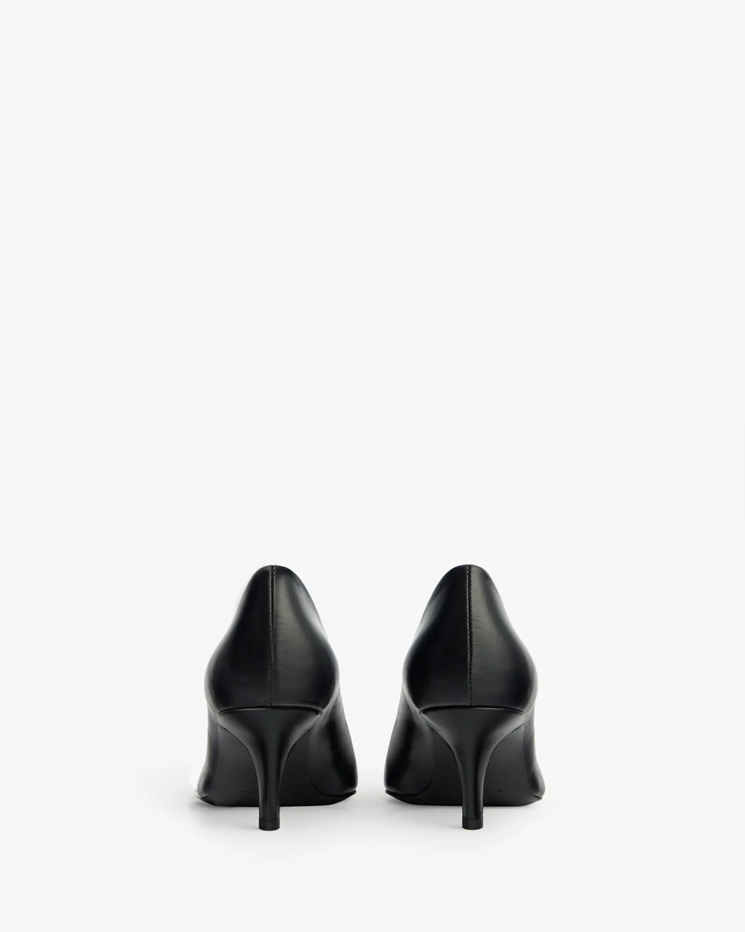Blade Pump in Black Leather
