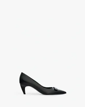 Blade Pump in Black Leather