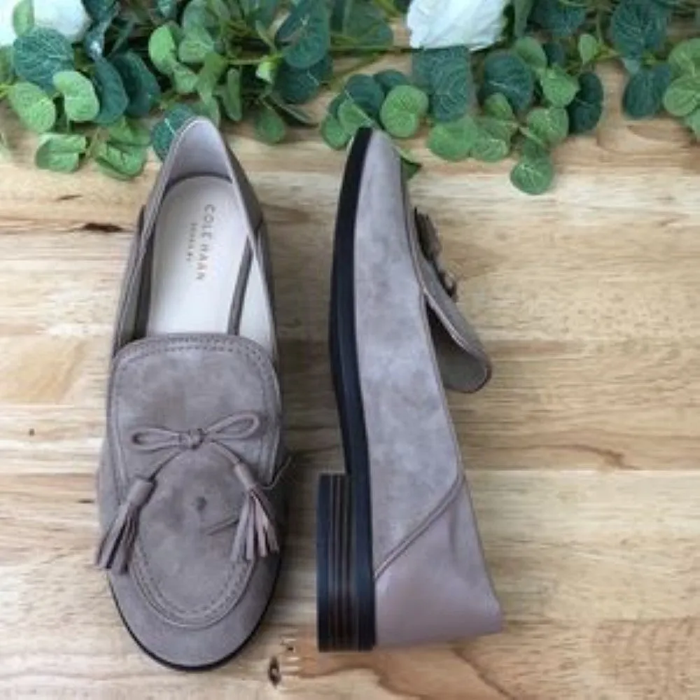 Cole Haan  Pinch Tassel Loafer  Tan  Size 7