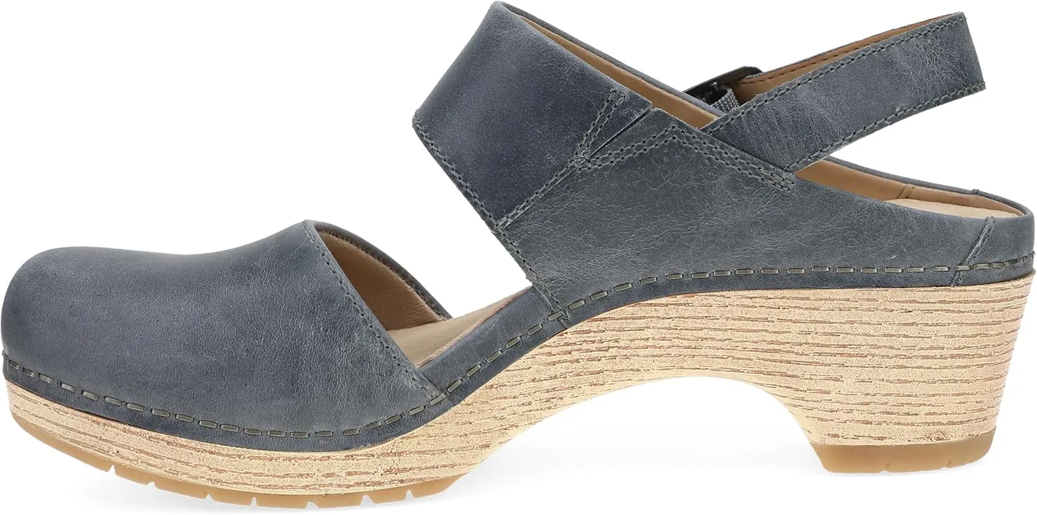 Dansko Lucia Closed-Toe Sandals for Women - Linings from Recycled Materials and Leather for Breathability- Lightweight Rubber Outsole for Long-Lasting Wear