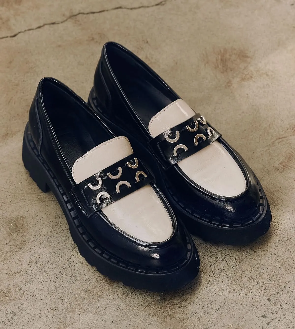 Delaney Casual Loafers by S Sempre Di
