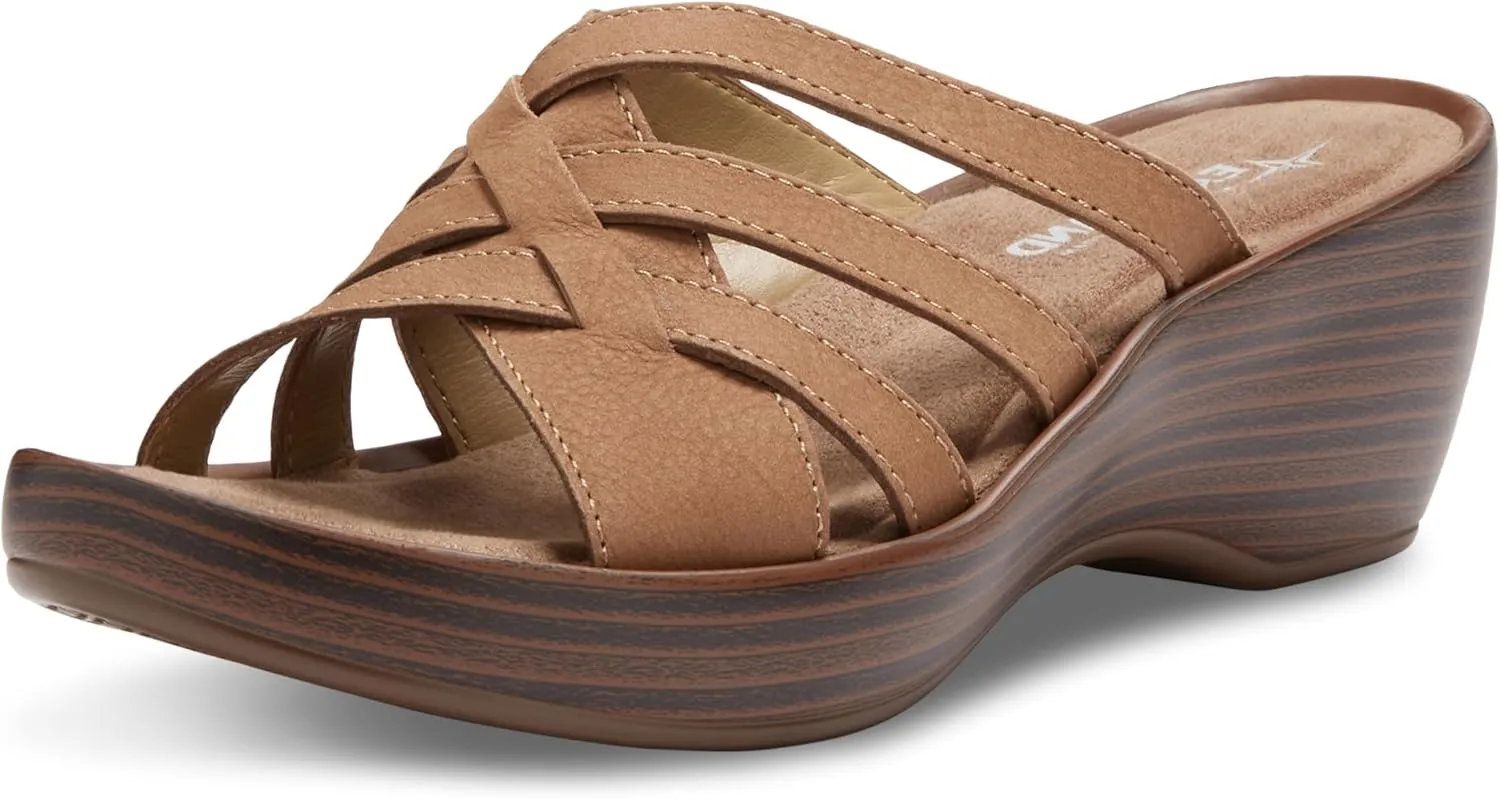Eastland Women's Poppy Slide Sandal