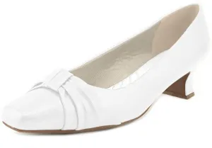 Easy Street Women's Waive Pump, White, 8.5