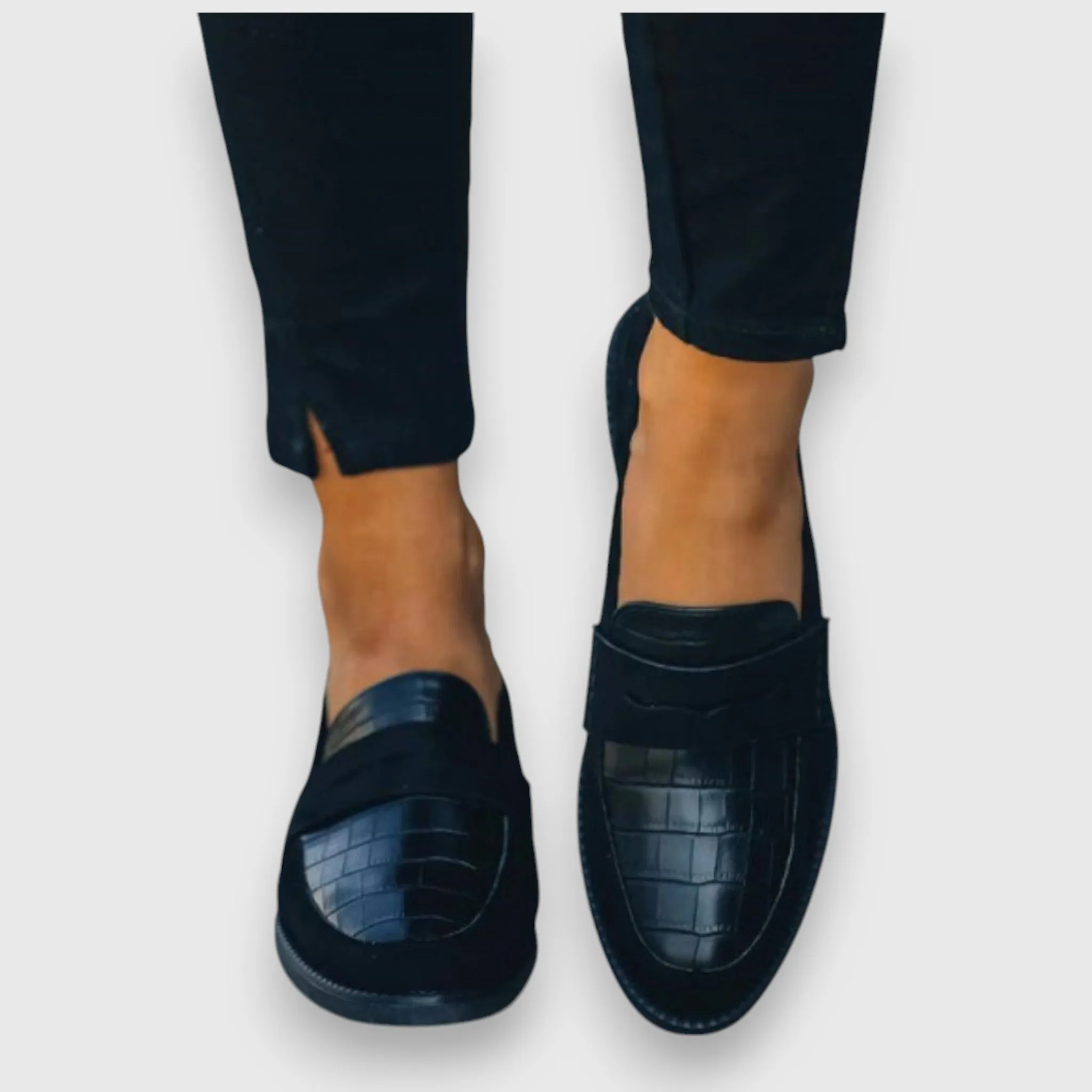Elegant Women's Loafer