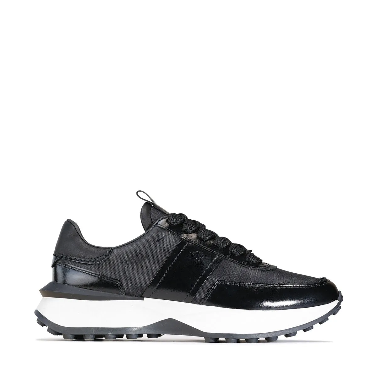 EOS - Elements Sneaker. Onyx