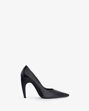 Fame Pump in Black Brushed Leather