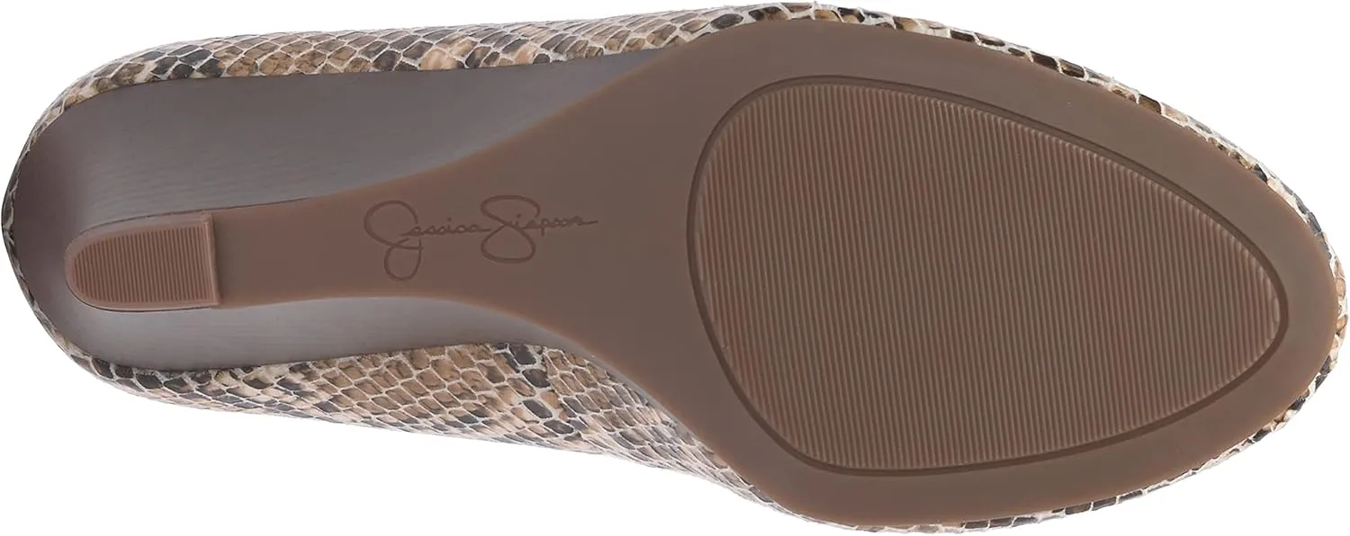 Jessica Simpson Women's Sampson Round Toe Wedge Heels Pumps