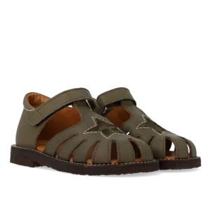 Leather sandal with star detail