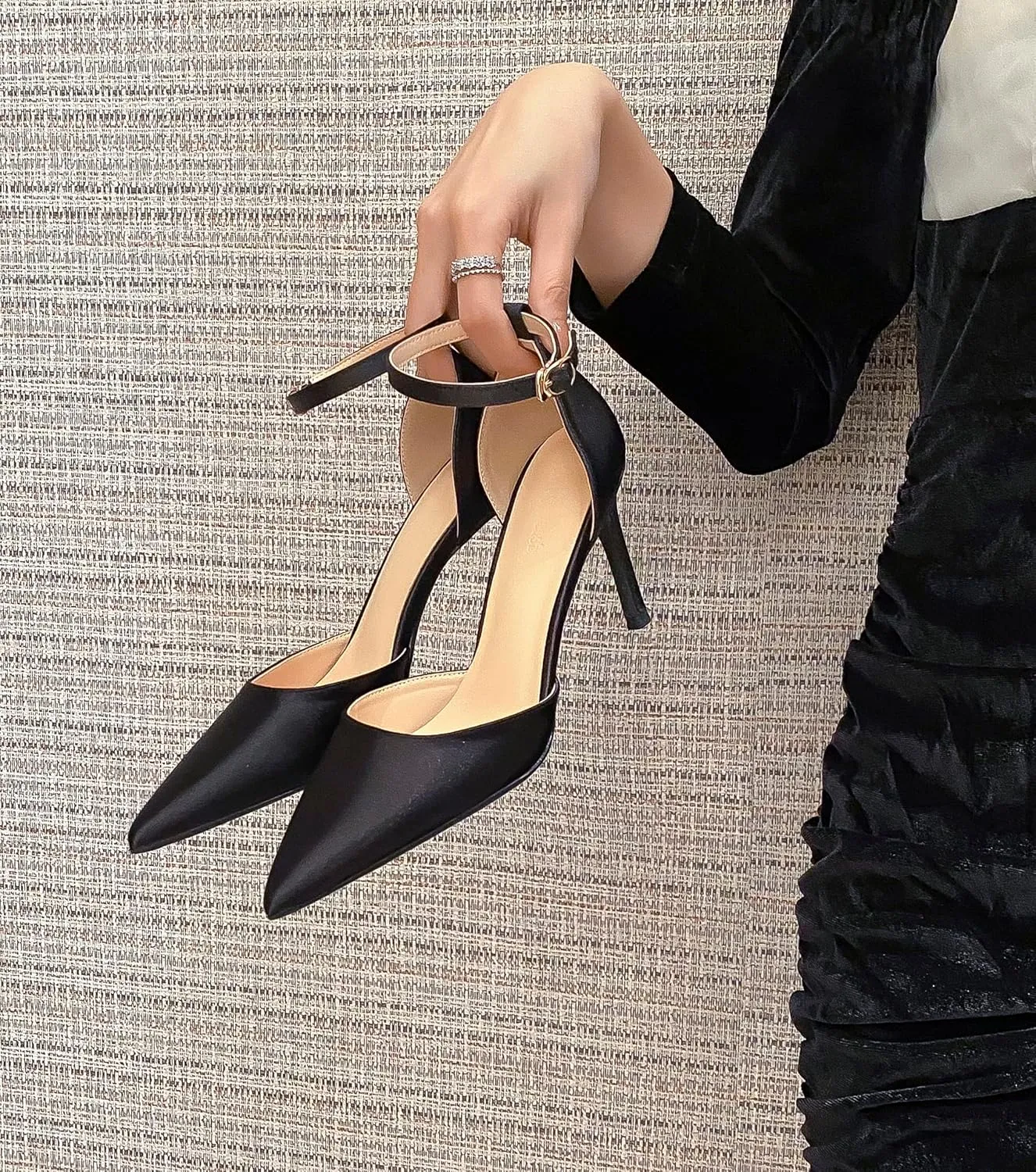 LizFoYa Women D’Orsay High Heels Strappy Pointed Toe Pumps Ankle Strap Dress Wedding Party Stiletto Shoes