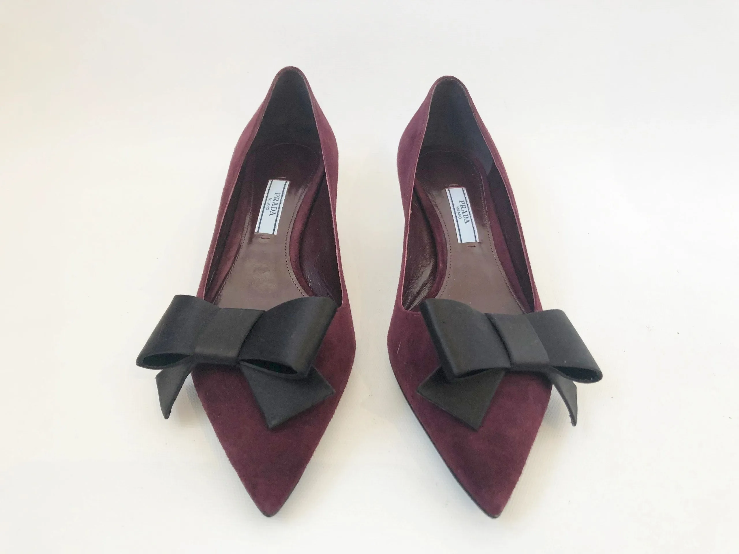 NEW Prada Suede Pump Size 37.5 It (7.5 Us)