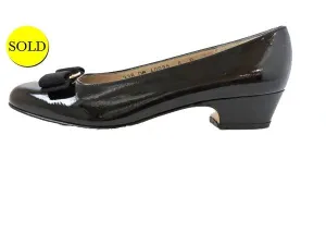 NEW Salvatore Ferragamo Patent Leather Pump Size 8 B