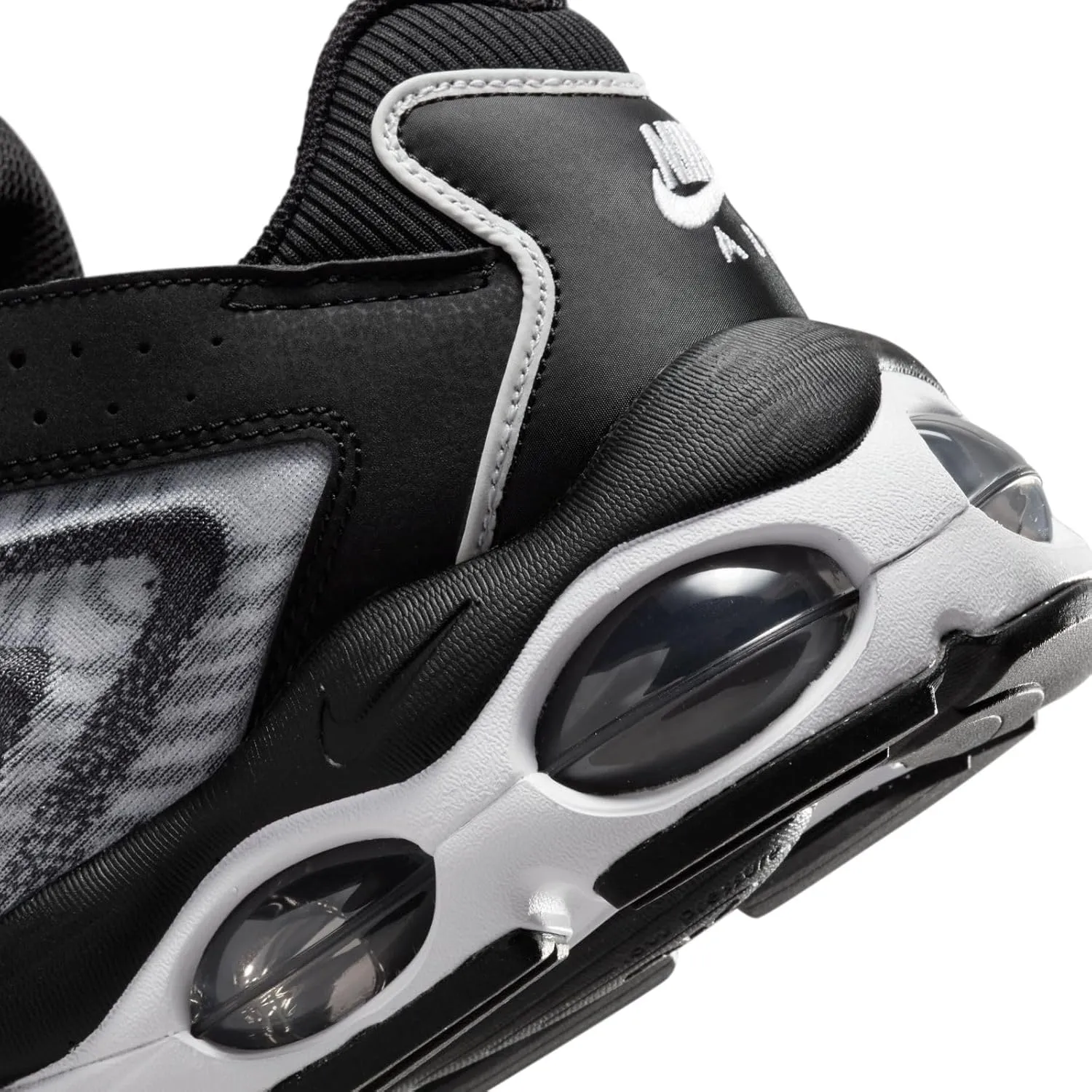 Nike Men's Sneaker, 0