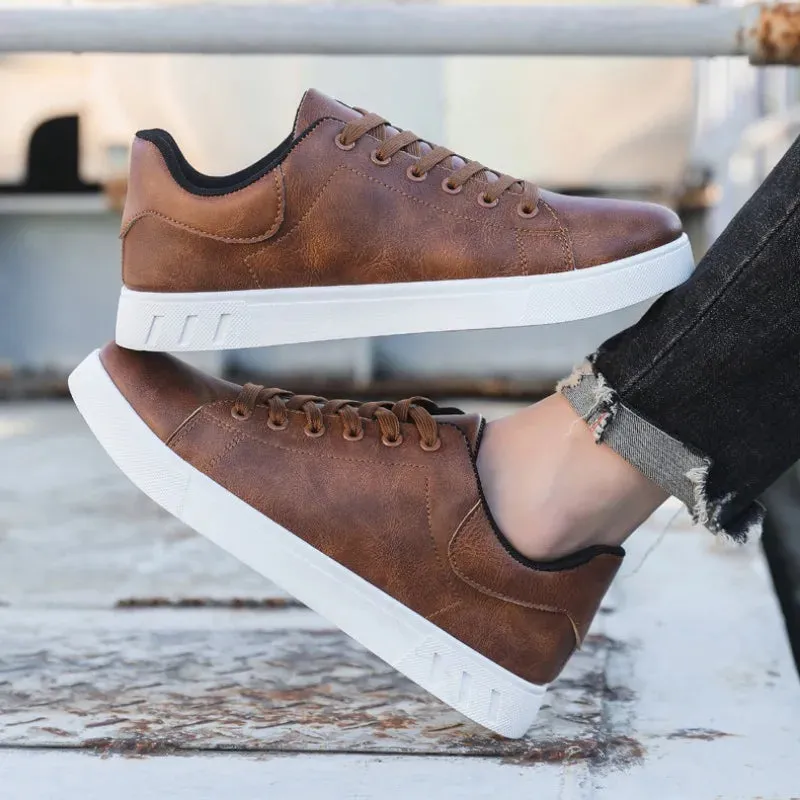 NOIR ÉLITE SNEAKER