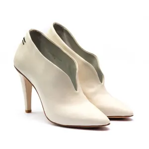 NOVI re waxed WHITE
