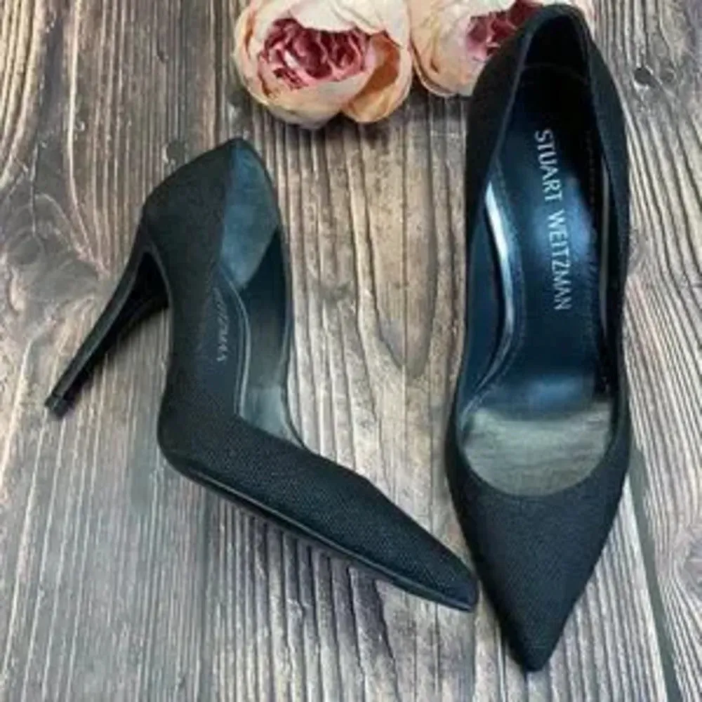Stuart Weitzman Black Leather Heels 5M