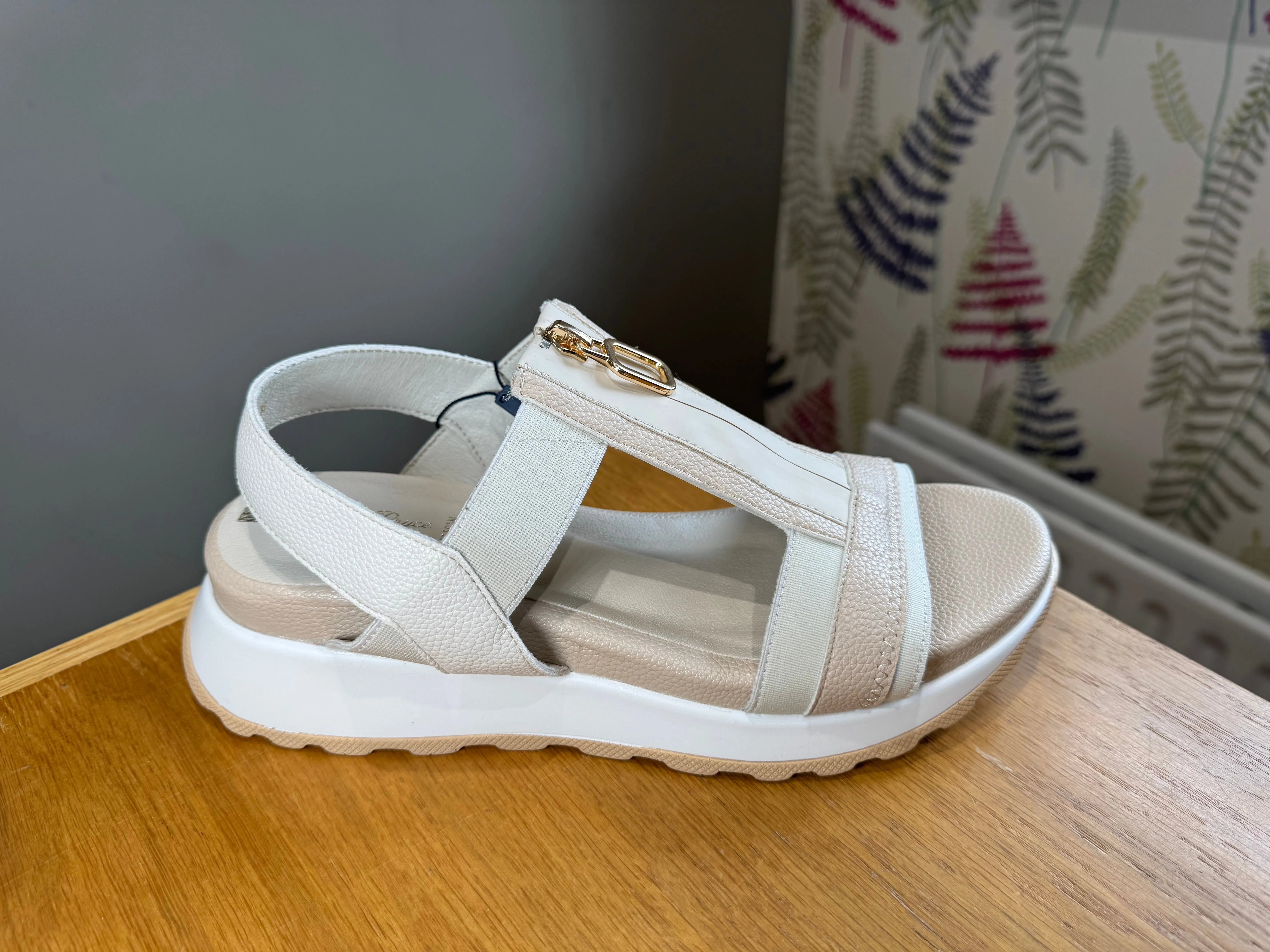 Tommy Bowe for Her Owsiang Timeless Zip Sandal