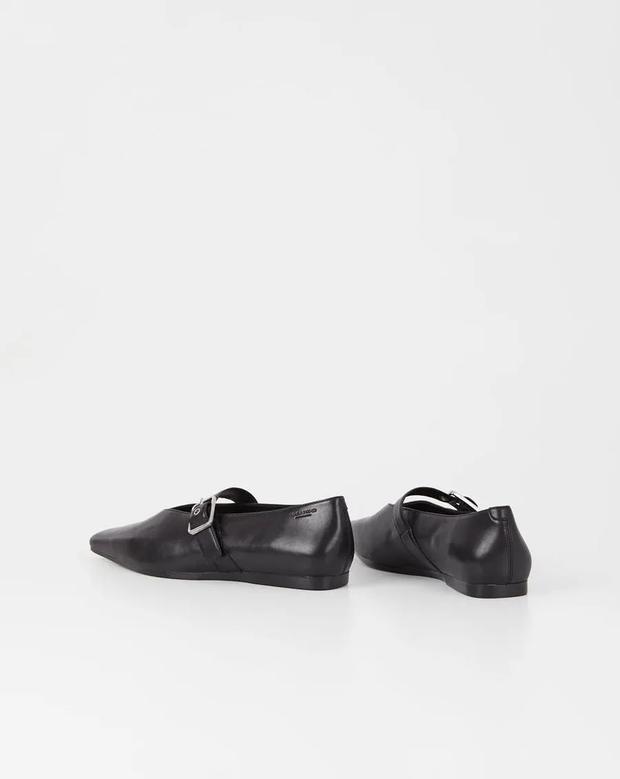 Wioletta Flats in Black