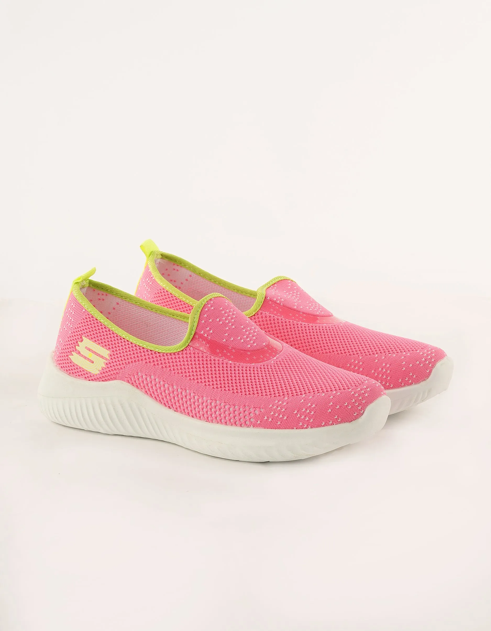Women Flamingo Flex Run Sneakers