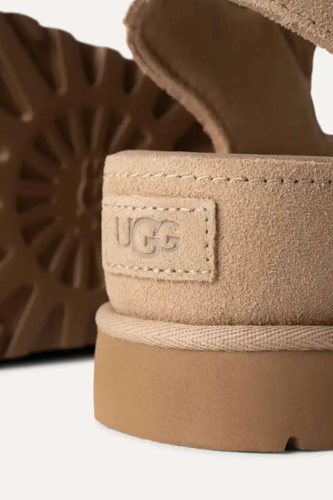 WOMEN GOLDENSTAR HI - SAND