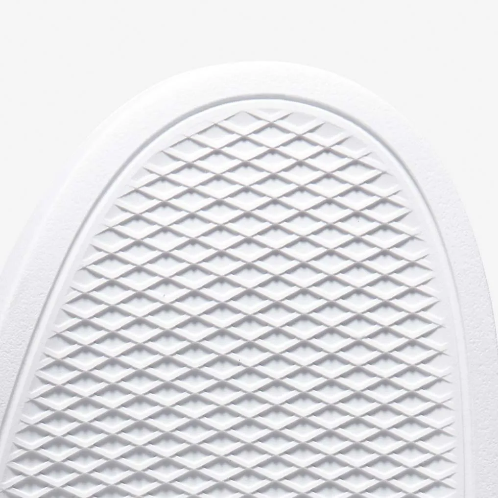 Women's GrandPrø Rally Canvas T-Toe Sneaker