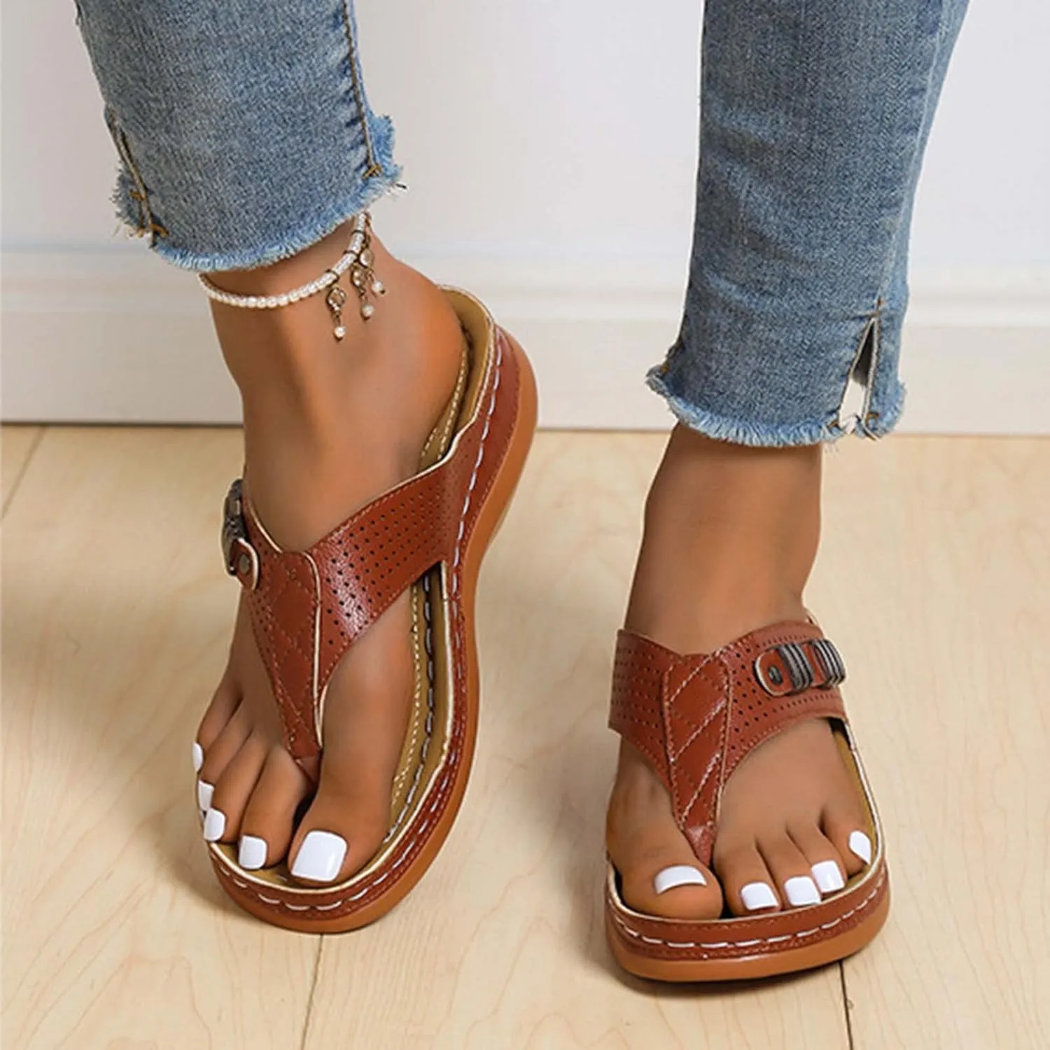 Womens Orthopedic Sandals Comfortable Wedge Flip Flops Summer Casual Thong Straps Clip Toe Slipper Slip-on Slides Lightweight Beach Shoes with Ergonomic Soles